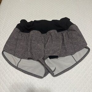 Women’s Two-Tone High-Waist Running Shorts - Black & Gray